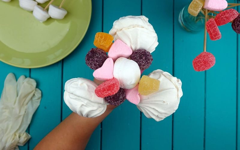 Bouquet sucré à faire soi-même de guimauves et marmelades